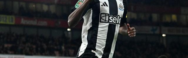 标价1.5亿英镑，伊萨克是不是“英超第一中锋”？